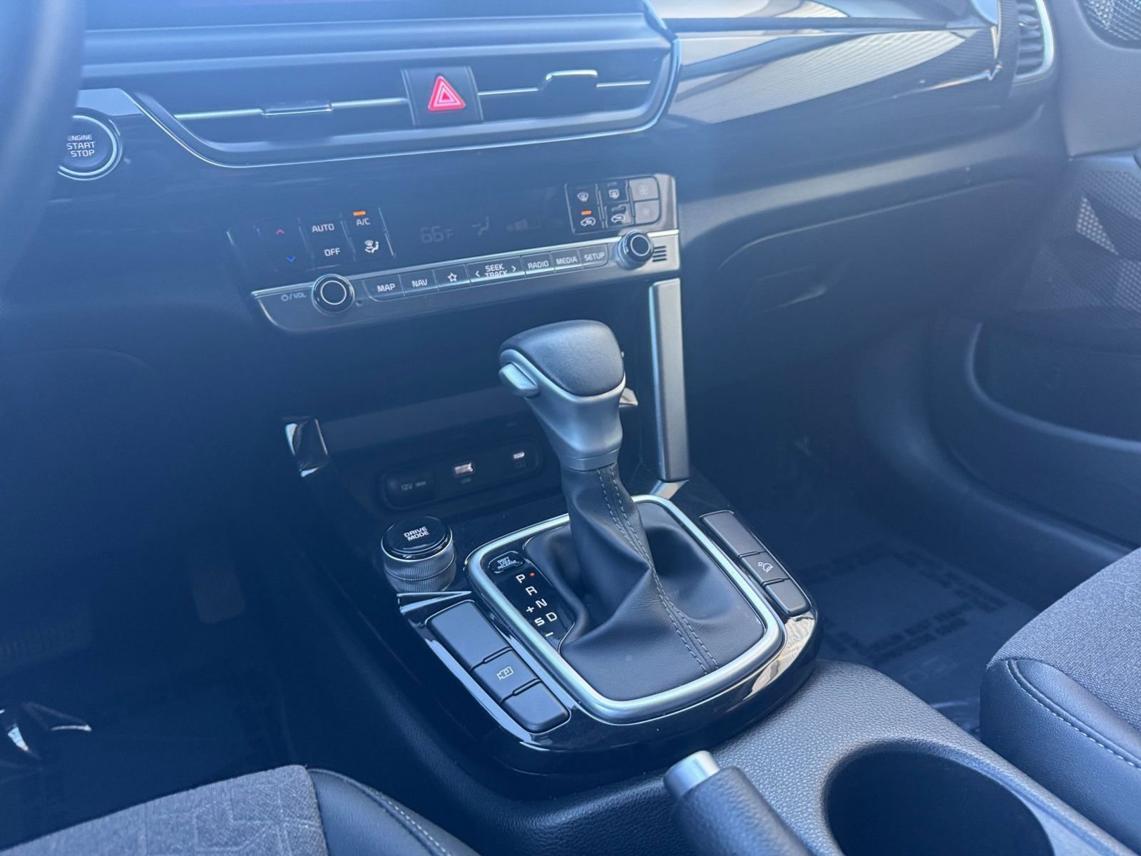 Used 2025 Kia Seltos S image 42