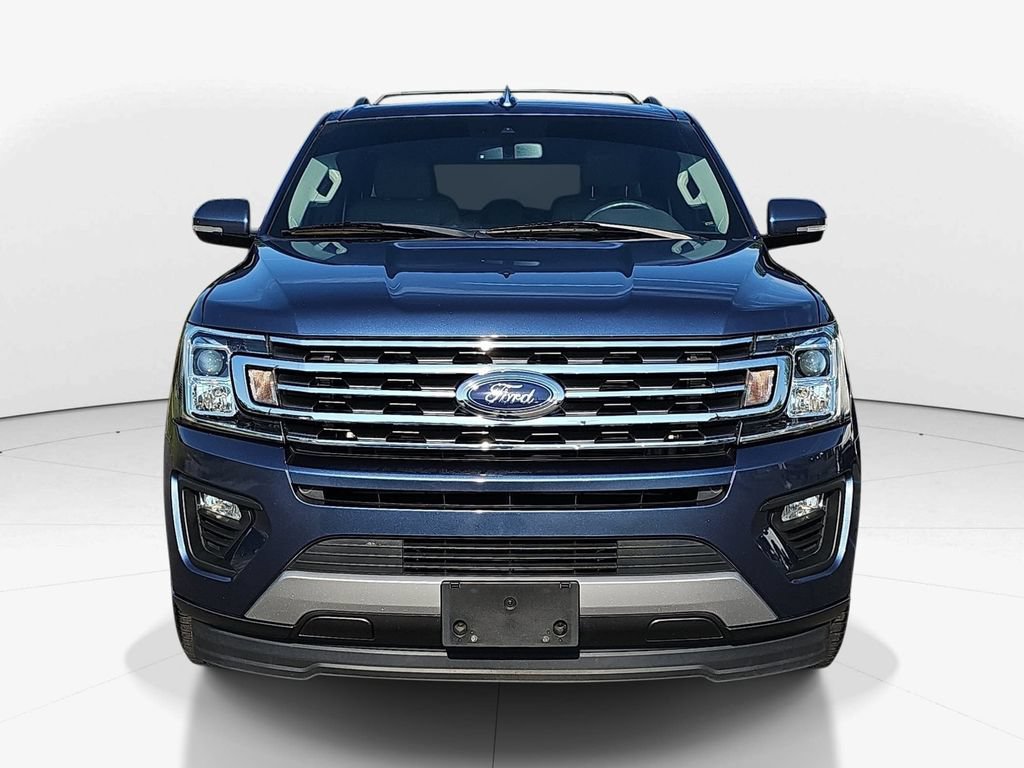 Used 2019 Ford Expedition XLT w/ Equipment Group 202A RWD image 12