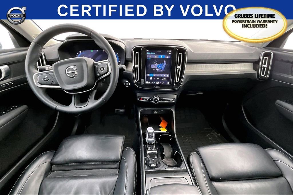 Used 2023 Volvo XC40 B4 Plus w/ Driver Assist Package image 20