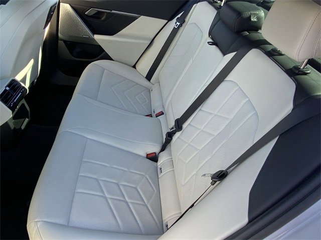 Certified 2024 BMW i5 eDrive40i w/ M Sport Package image 19