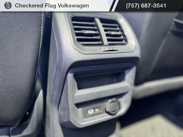 Used 2024 Volkswagen Tiguan SE R-Line w/ MDO Package, Two-Row AWD/4WD image 29