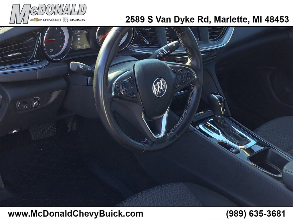 Used 2019 Buick Regal Preferred w/ Driver Confidence Package I image 7