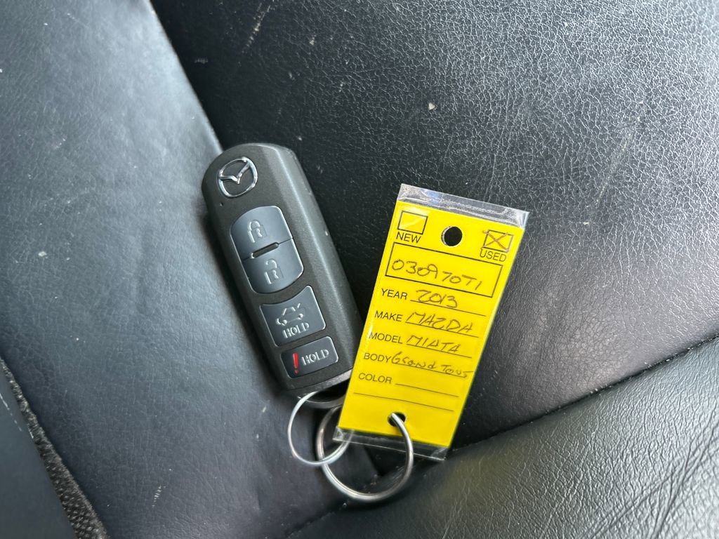 Used 2013 MAZDA MX-5 Miata Grand Touring w/ Premium Pkg image 29