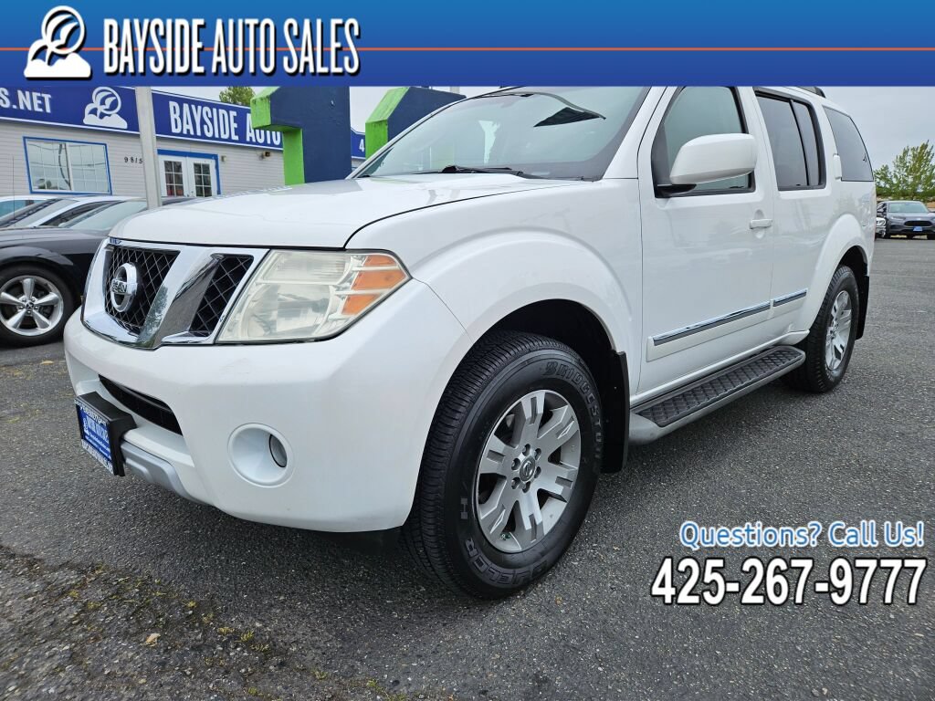 Used 2008 Nissan Pathfinder LE AWD/4WD video 1