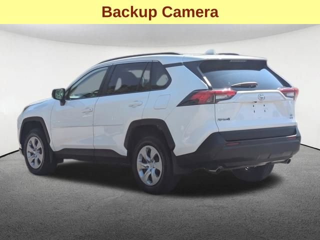 Used 2021 Toyota RAV4 LE AWD/4WD image 7