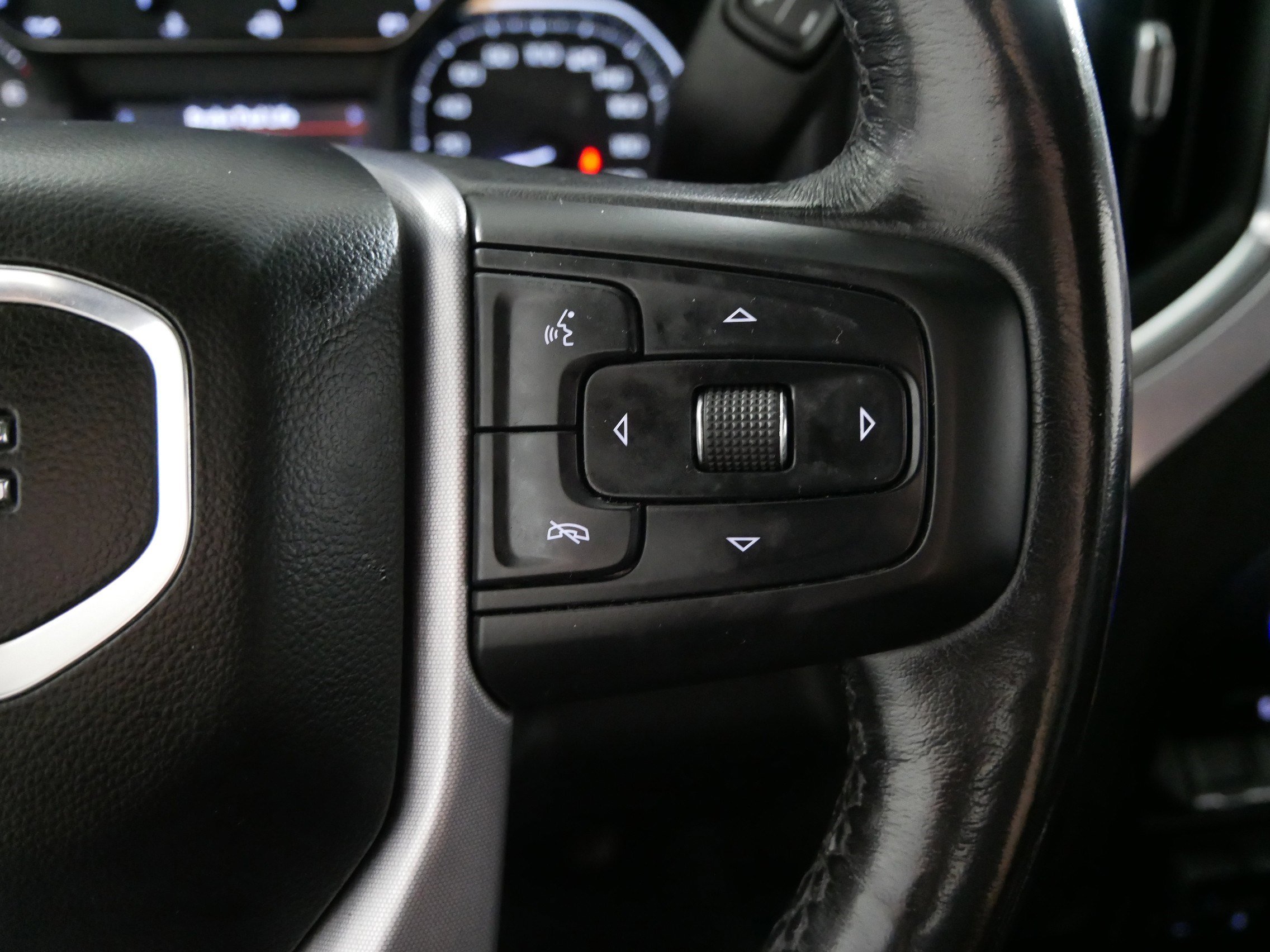 Used 2021 GMC Sierra 1500 Elevation w/ Preferred Package image 28