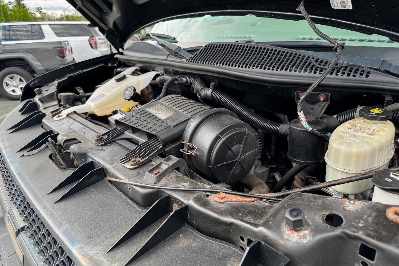 Used 2014 Chevrolet Express 2500 LS RWD image 29