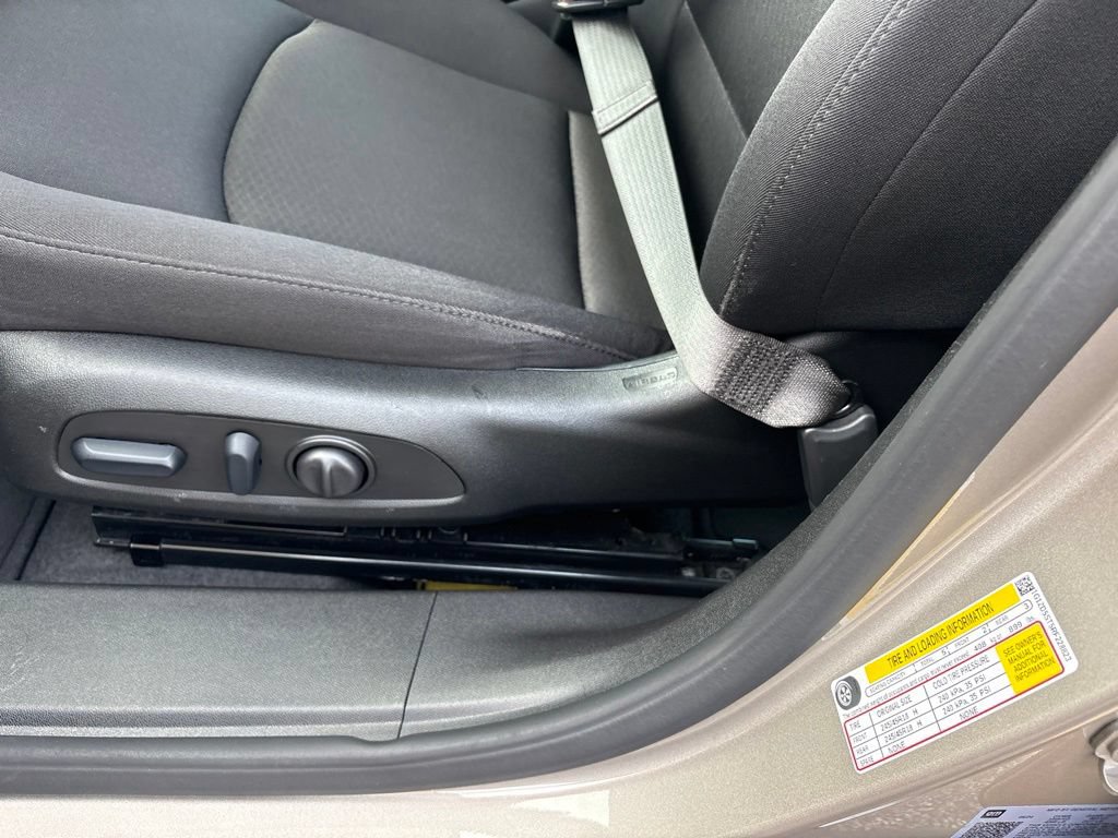 Used 2024 Chevrolet Malibu LT FWD image 18