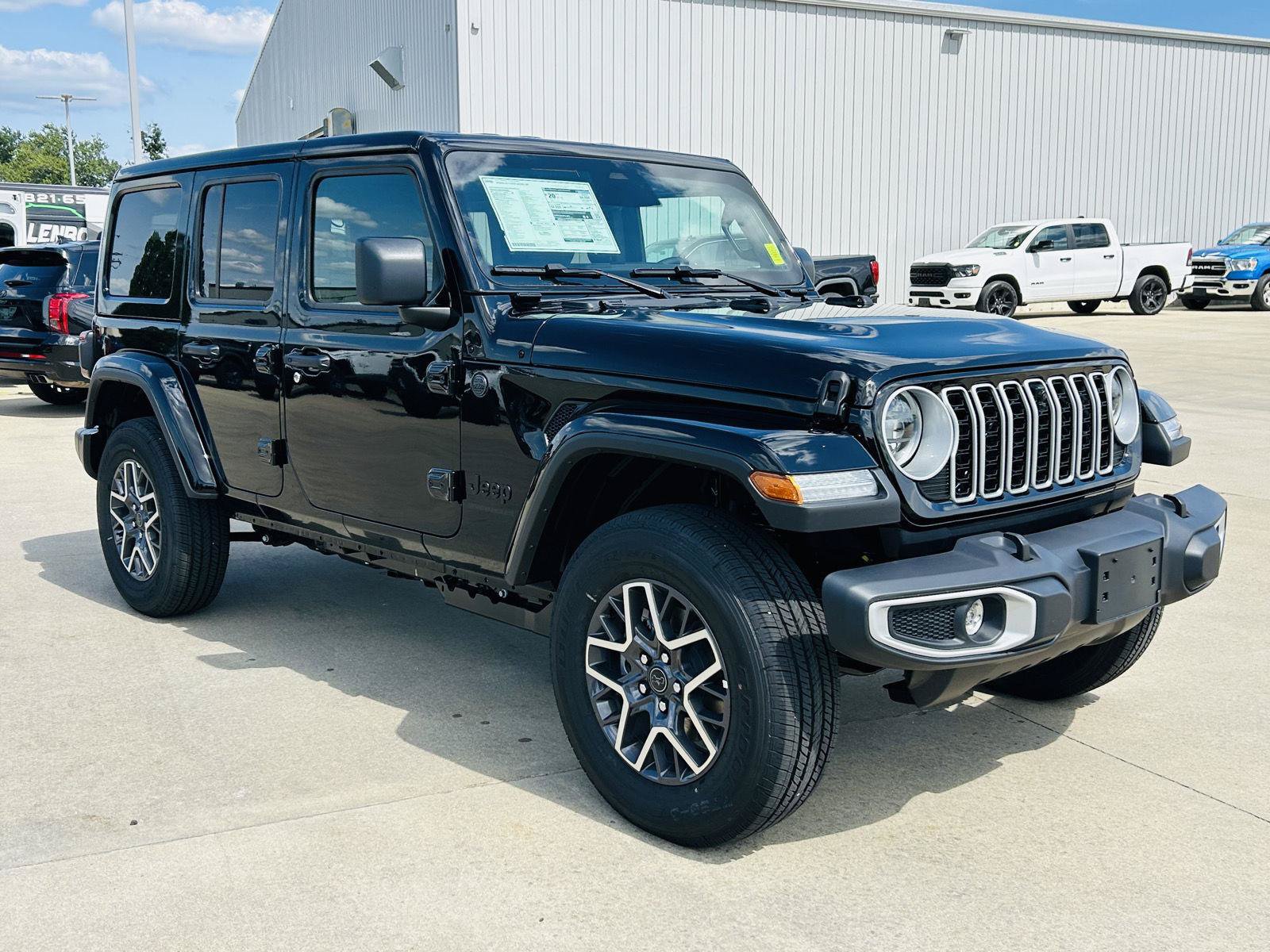 New 2026 Jeep Wrangler Unlimited Sahara w/ Technology Group AWD/4WD image 2