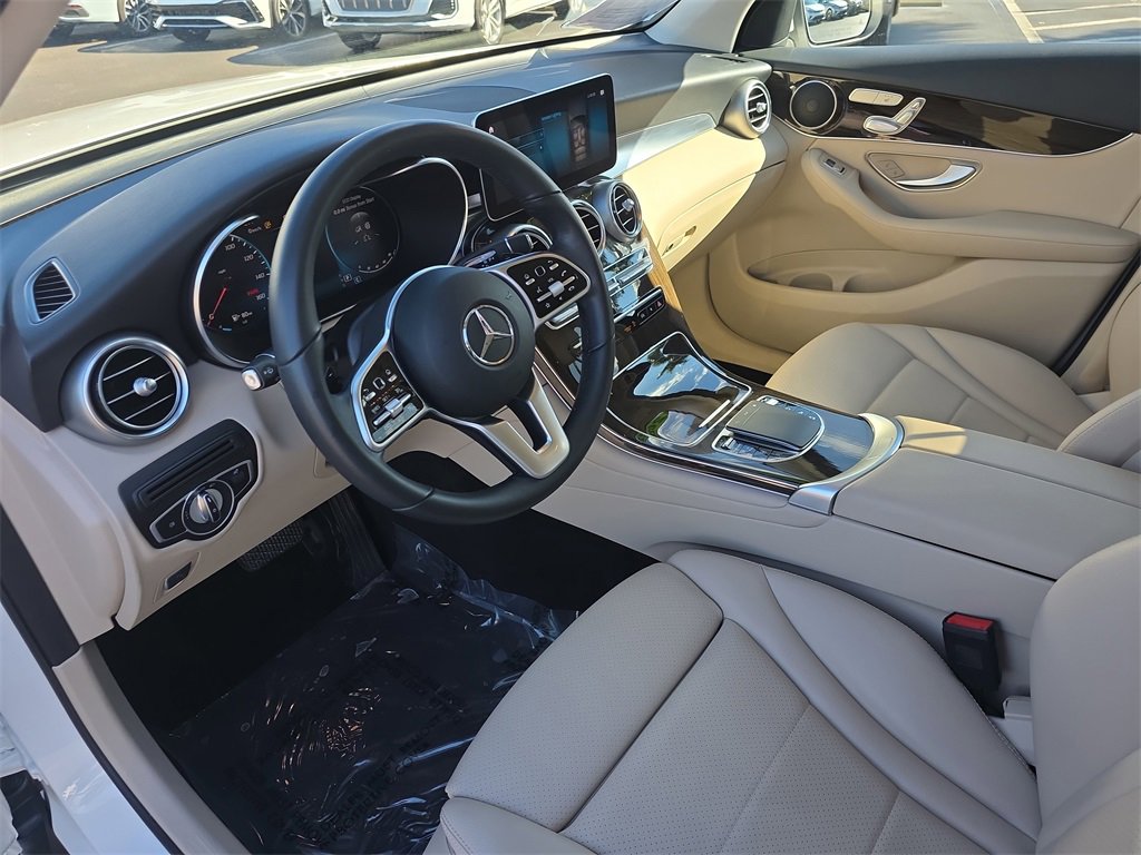 Used 2022 Mercedes-Benz GLC 300 image 20