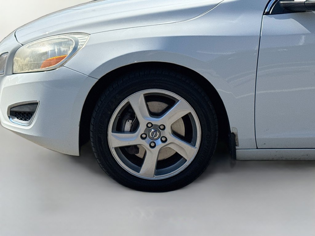 Used 2012 Volvo S60 T5 FWD image 33