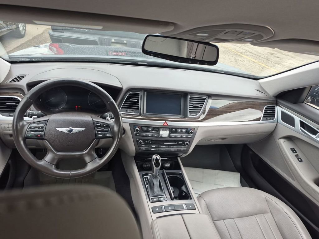 Used 2017 Genesis G80 3.8 image 6