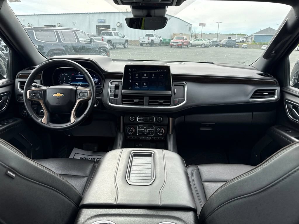 Used 2024 Chevrolet Tahoe High Country AWD/4WD image 17