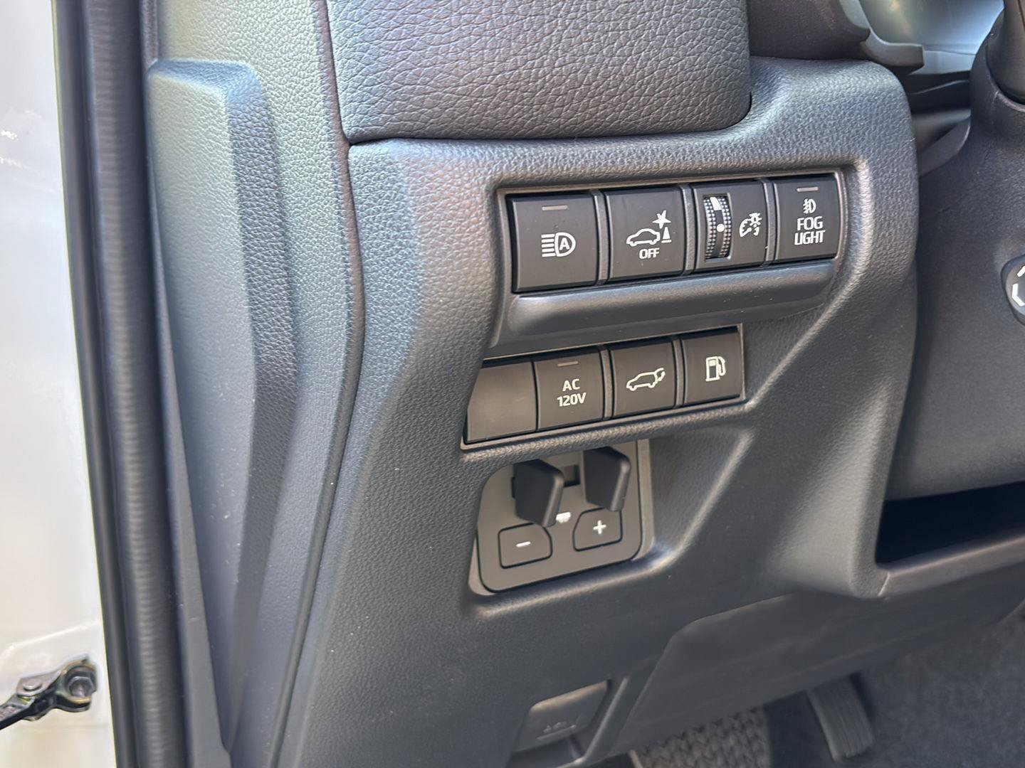 New 2027 Toyota Land Cruiser AWD/4WD image 24