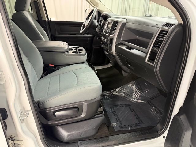Used 2017 RAM 2500 Tradesman w/ Chrome Appearance Group AWD/4WD image 7
