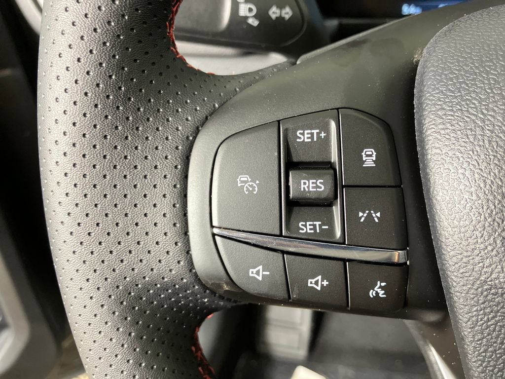 New 2026 Ford Escape ST-Line w/ Tech Pack #1 image 16