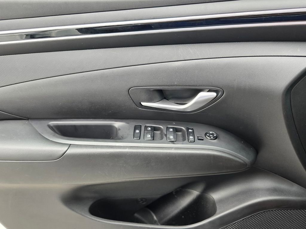 Used 2023 Hyundai Tucson SEL AWD/4WD image 25
