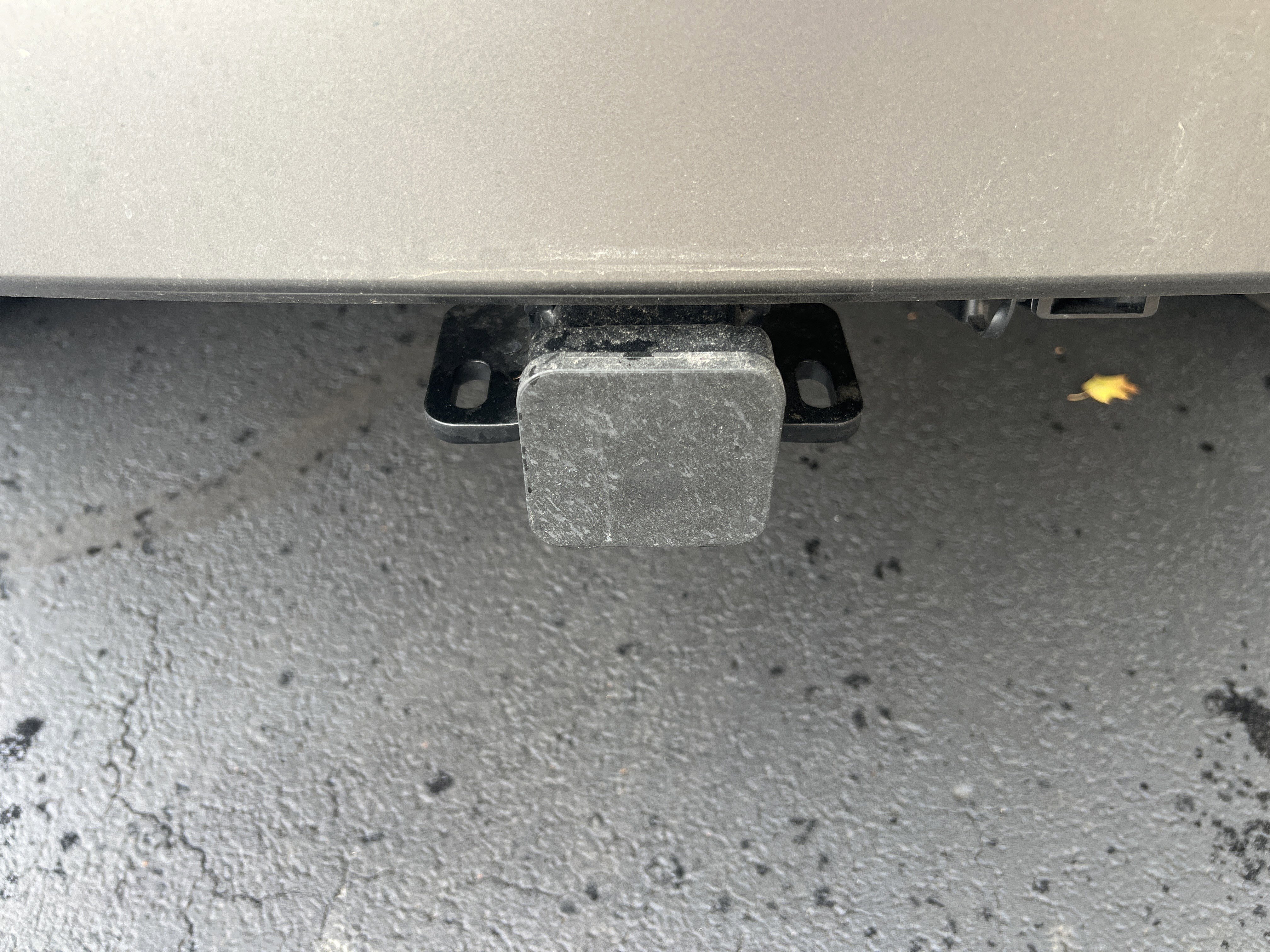 Used 2025 Land Rover Defender 90 X-Dynamic SE image 32