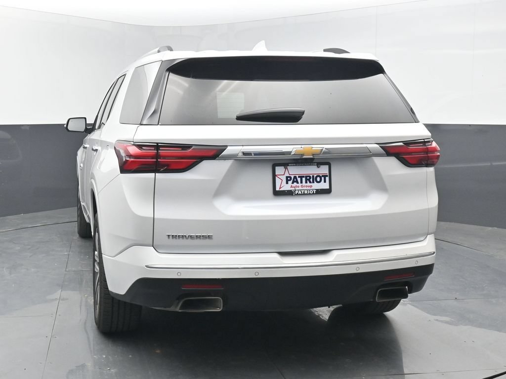 Used 2023 Chevrolet Traverse High Country FWD image 24