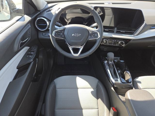 New 2026 Chevrolet Trax LT w/ Driver Confidence Package image 29