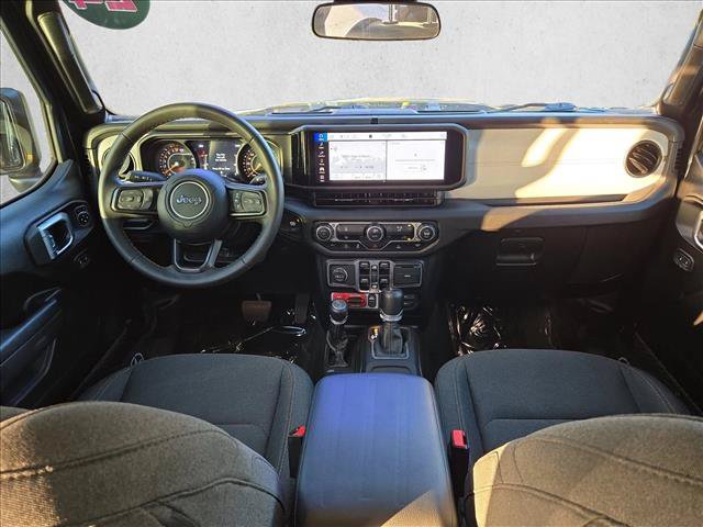 Used 2024 Jeep Gladiator Sport AWD/4WD image 16