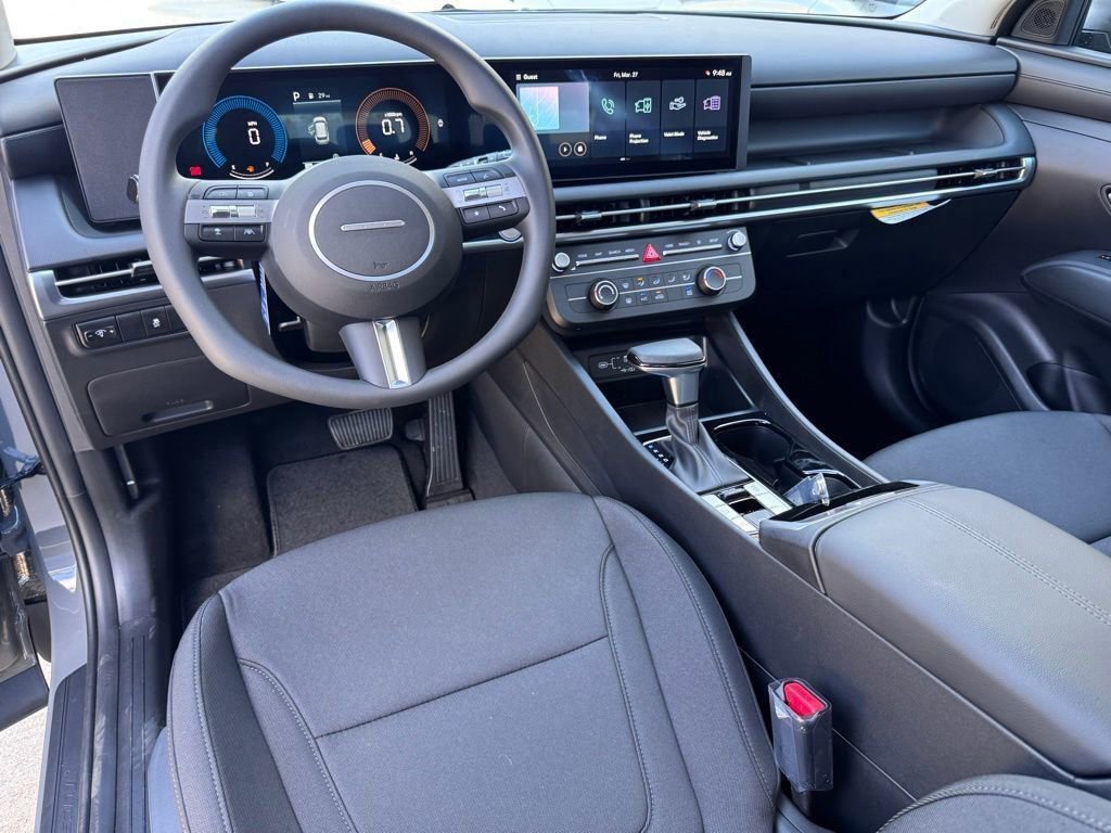 New 2026 Hyundai Tucson SE image 2