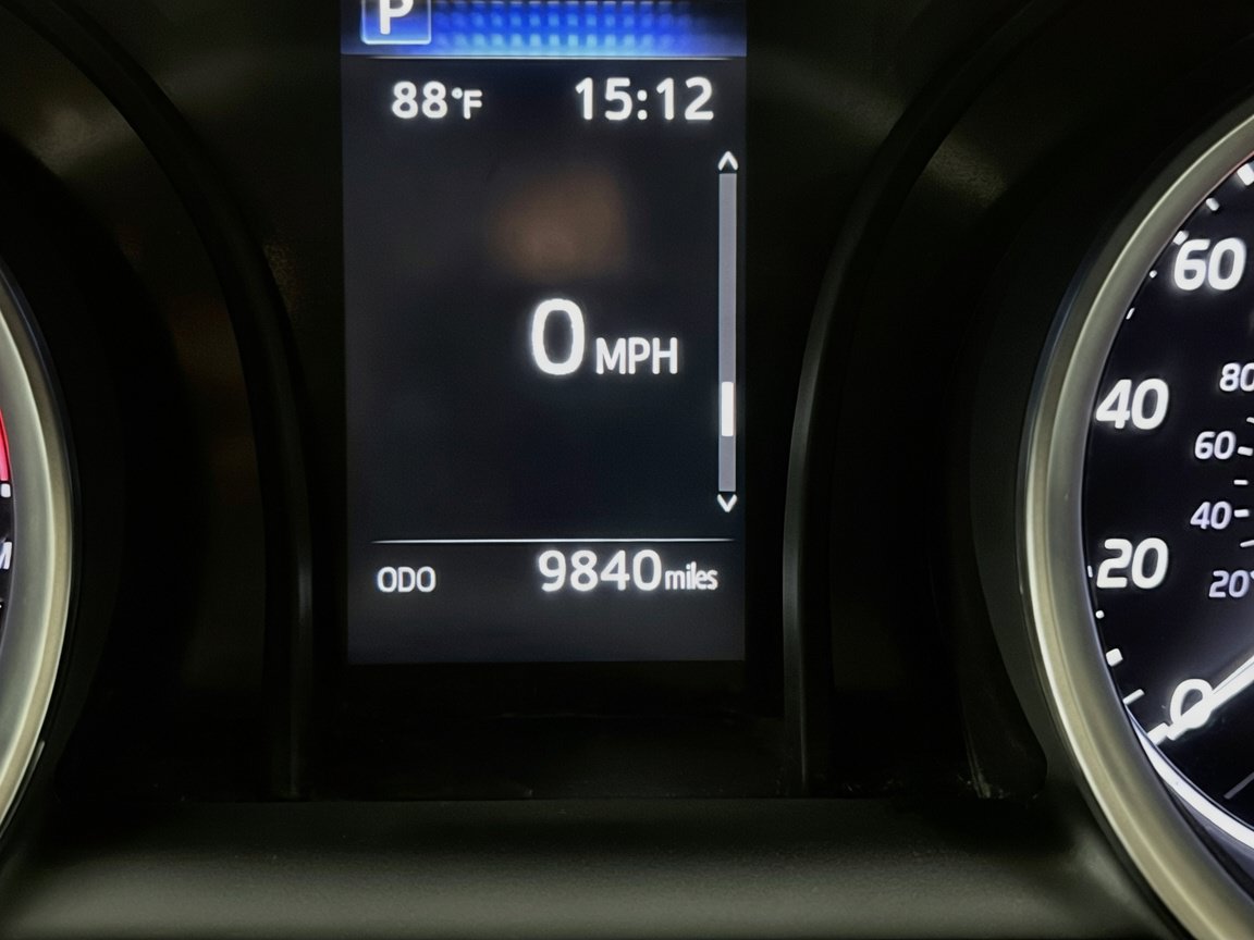 Used 2024 Toyota Camry LE FWD image 8