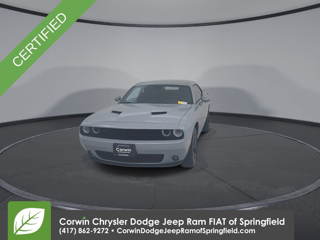 Used 2022 Dodge Challenger SXT w/ Blacktop Package image 7
