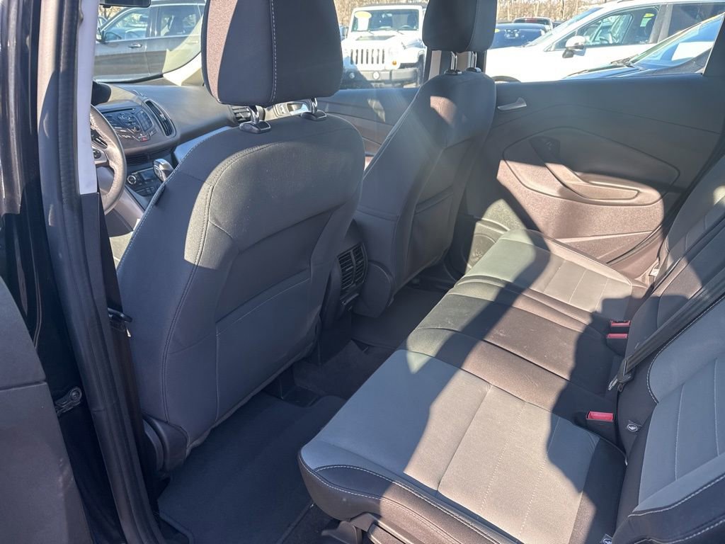 Used 2016 Ford C-MAX SE image 28