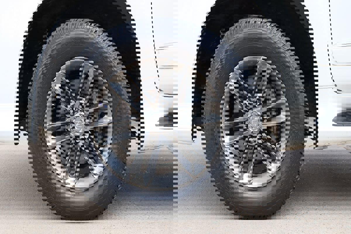 Used 2017 Lexus GX 460 Premium image 56