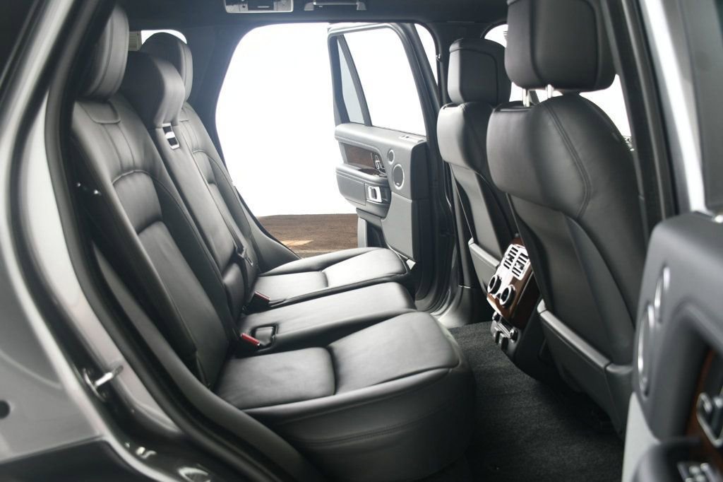 Used 2021 Land Rover Range Rover P525 Westminster Edition image 38