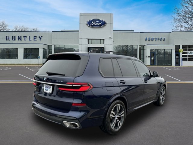 Used 2023 BMW X7 xDrive40i w/ M Sport Package AWD/4WD image 5