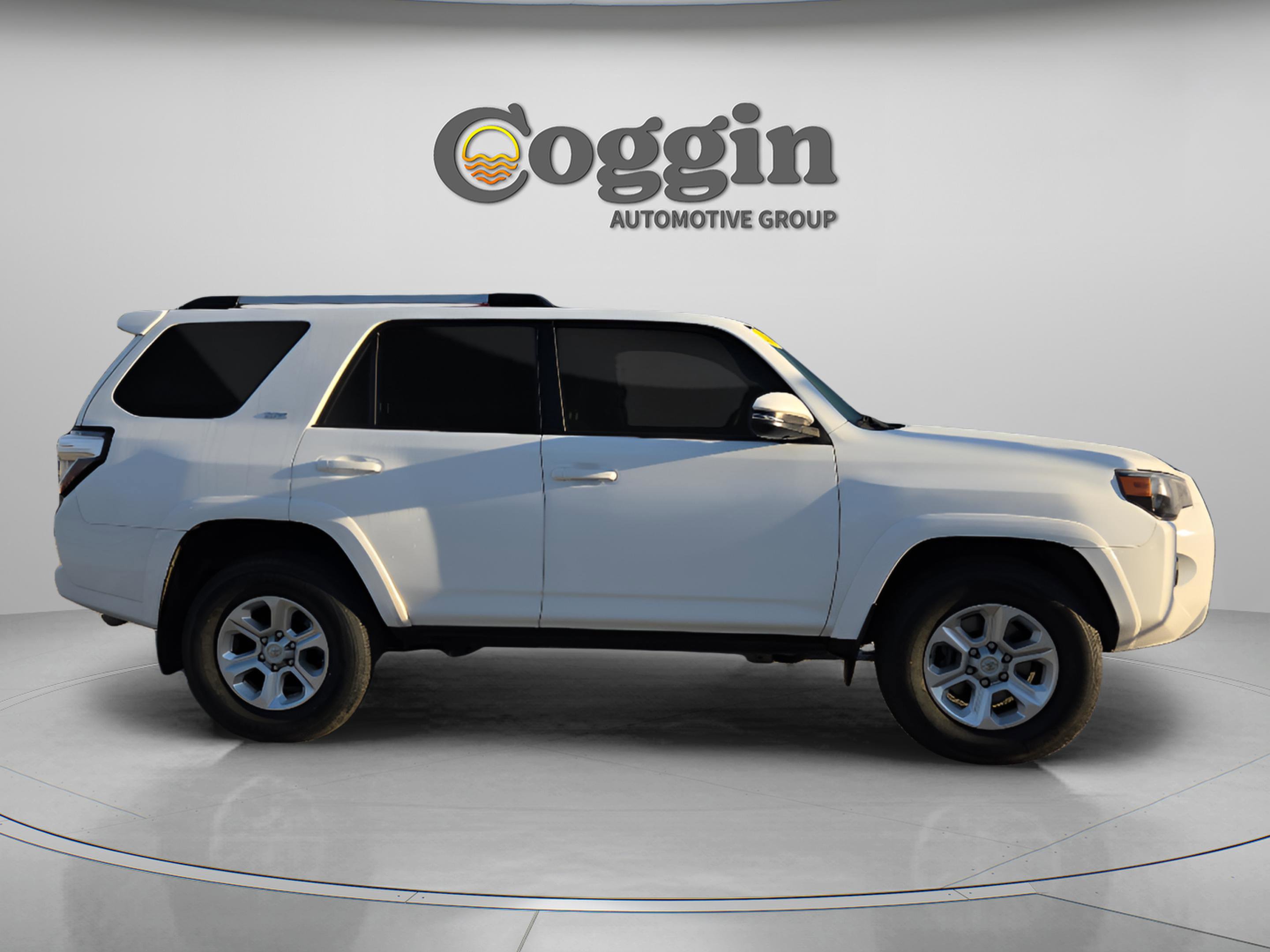 Used 2021 Toyota 4Runner SR5 Premium w/ Moonroof Package image 7