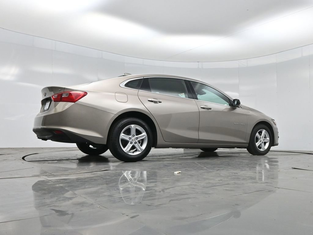 Used 2023 Chevrolet Malibu LT FWD image 43