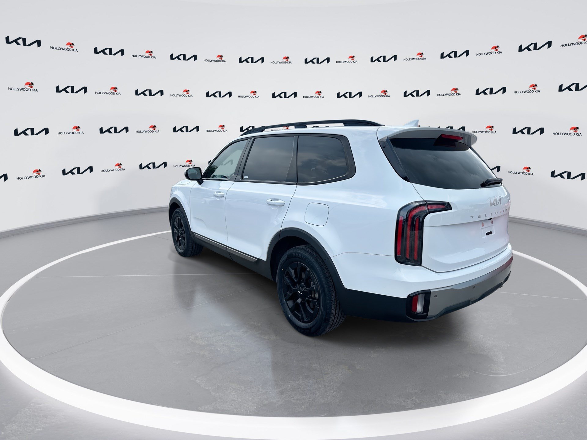 Used 2023 Kia Telluride SX X-Pro AWD/4WD image 6