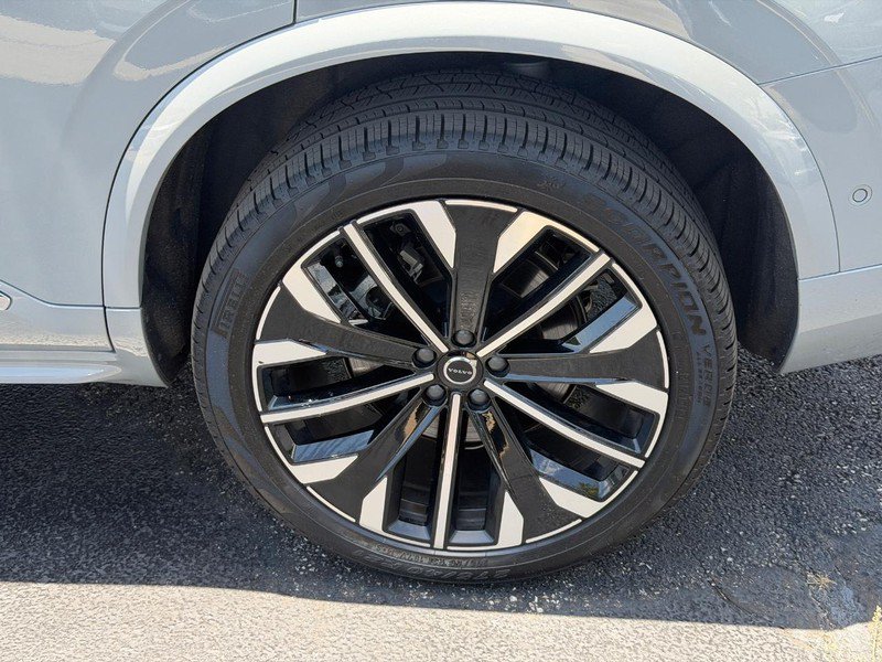 Certified 2026 Volvo XC90 B6 Ultra AWD/4WD image 8