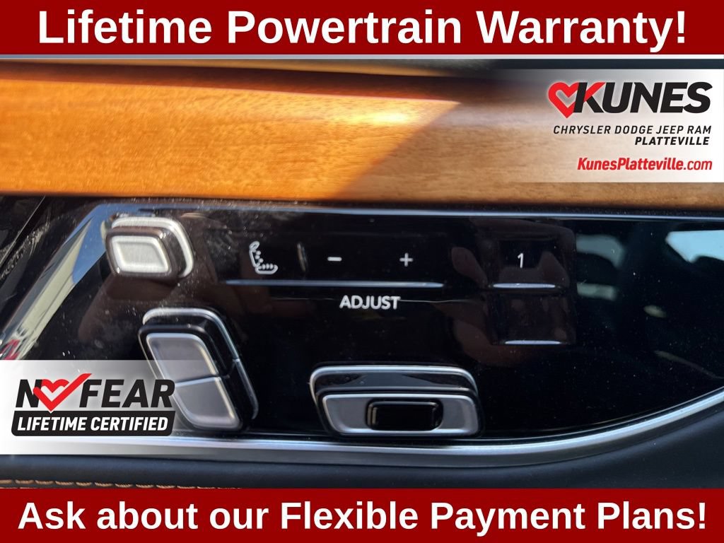 Used 2024 Jeep Grand Wagoneer L Series III AWD/4WD image 13