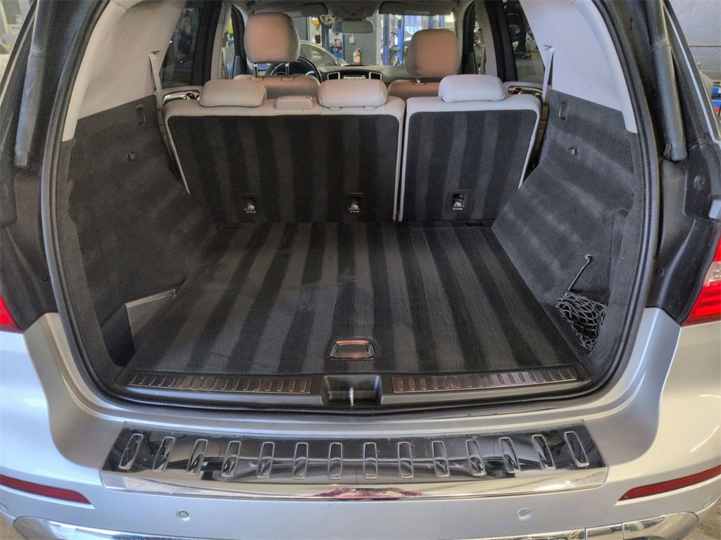 Used 2013 Mercedes-Benz ML 550 4MATIC w/ Premium 1 Pkg image 28
