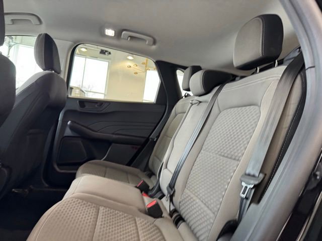 Used 2022 Ford Escape SE w/ Convenience Package AWD/4WD image 11