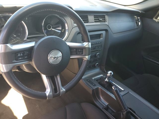Used 2014 Ford Mustang Premium RWD image 13