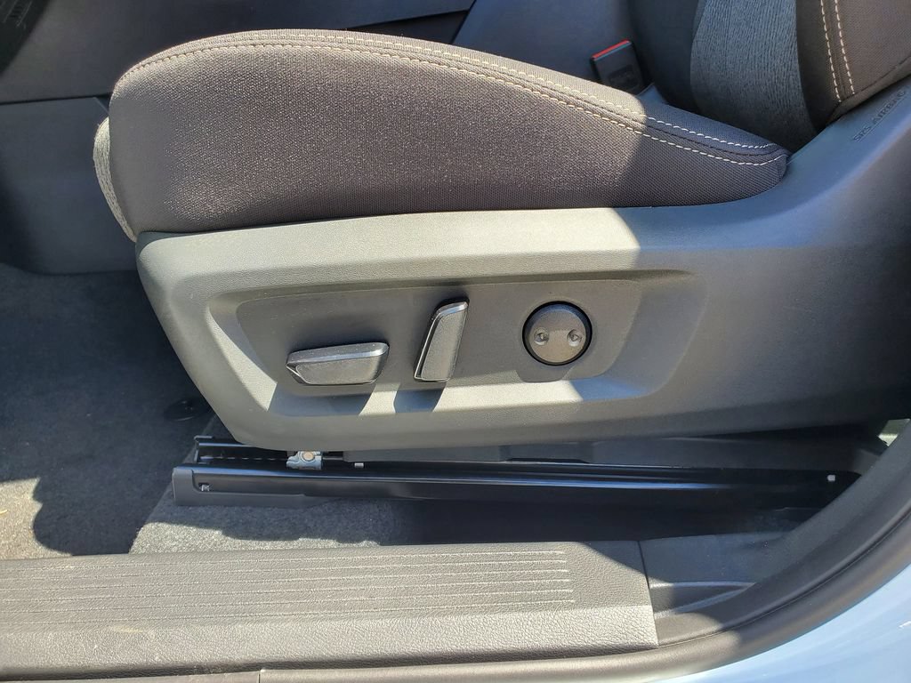 New 2026 Nissan Rogue SV AWD/4WD image 17