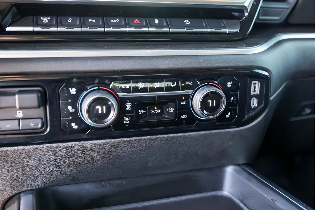 Used 2024 Chevrolet Silverado 2500 LTZ w/ LTZ Plus Package image 18