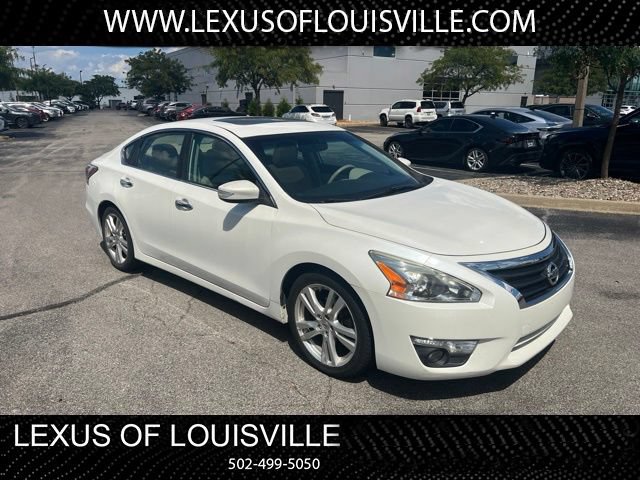 Used 2014 Nissan Altima 3.5 SL w/ Technology Package FWD image 1