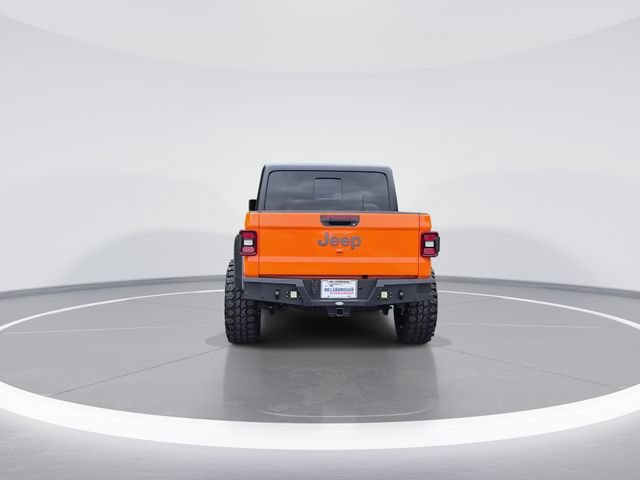 Used 2025 Jeep Gladiator Mojave w/ Steel Bumper Group AWD/4WD image 3