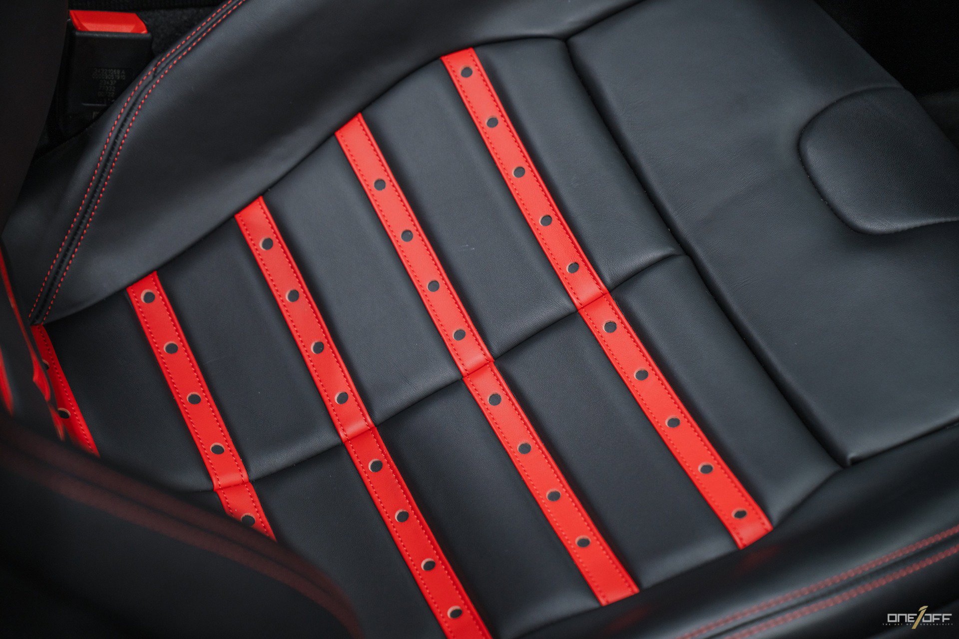 Used 2022 Ferrari SF90 Spider image 31