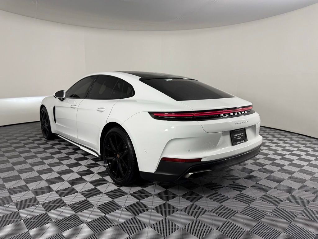 Certified 2025 Porsche Panamera 4 image 3