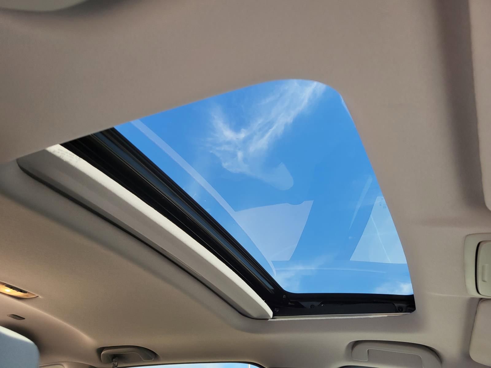 Used 2021 Honda CR-V EX image 16