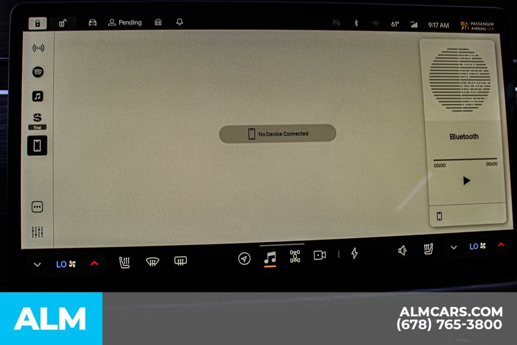 Used 2024 Rivian R1S Adventure image 37