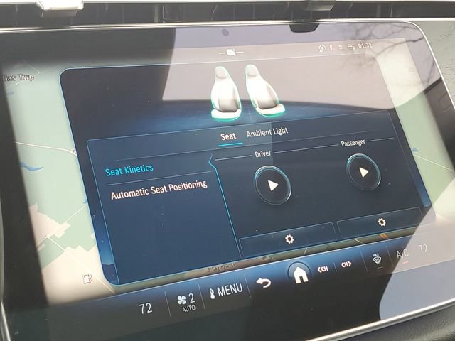 Used 2024 Mercedes-Benz E 350 4MATIC Sedan w/ Driver Assistance Package image 18