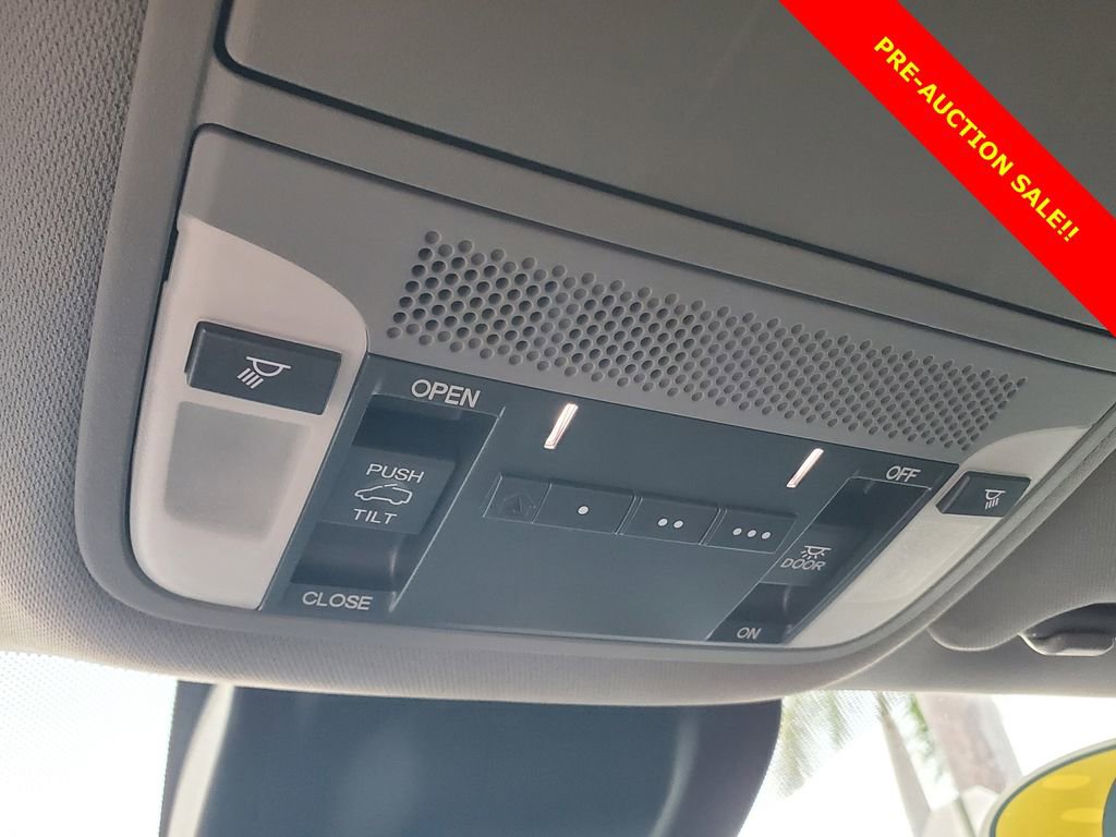 Used 2020 Acura MDX FWD image 35